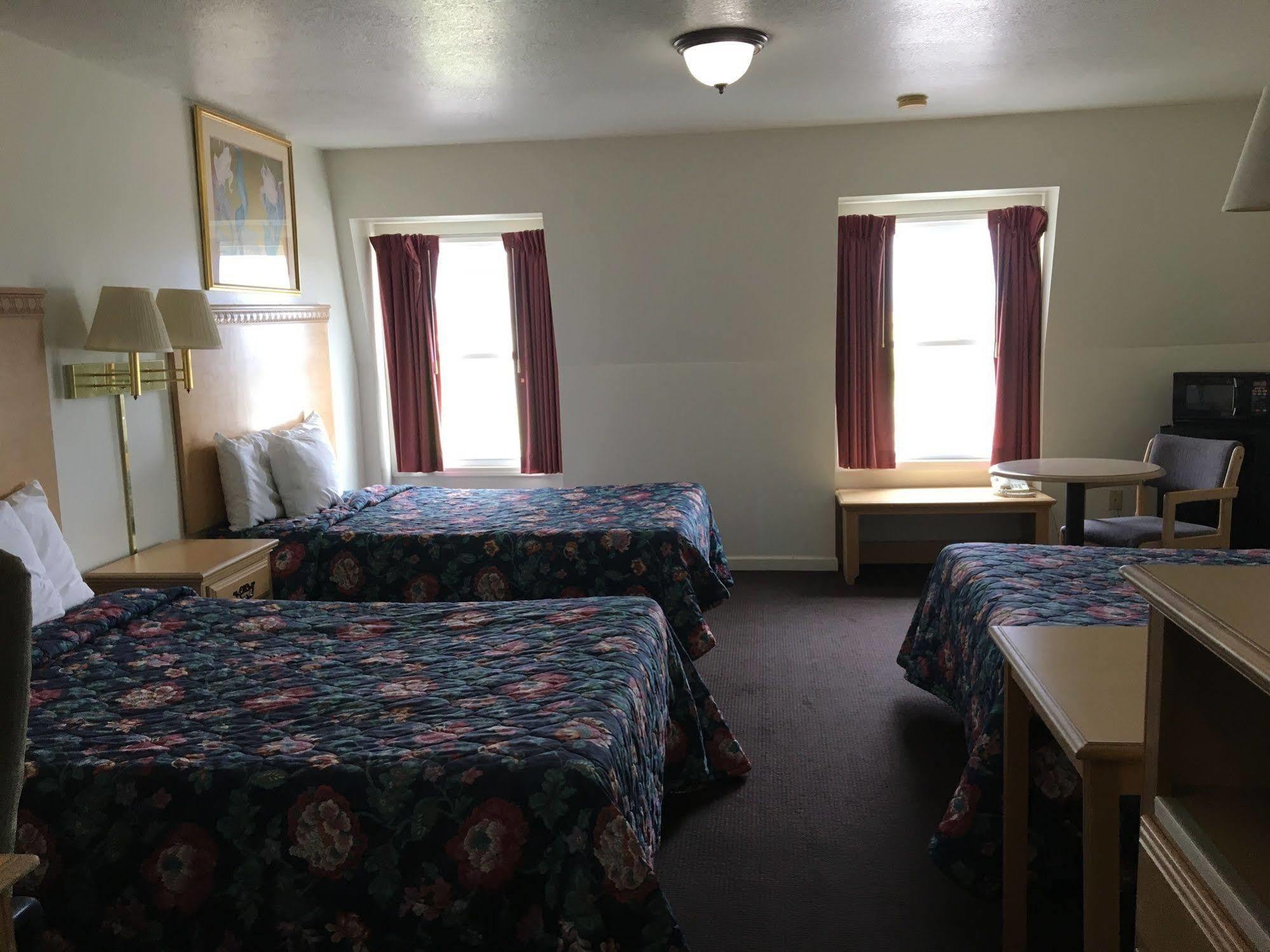 Bluffton Fairway Inn מראה חיצוני תמונה